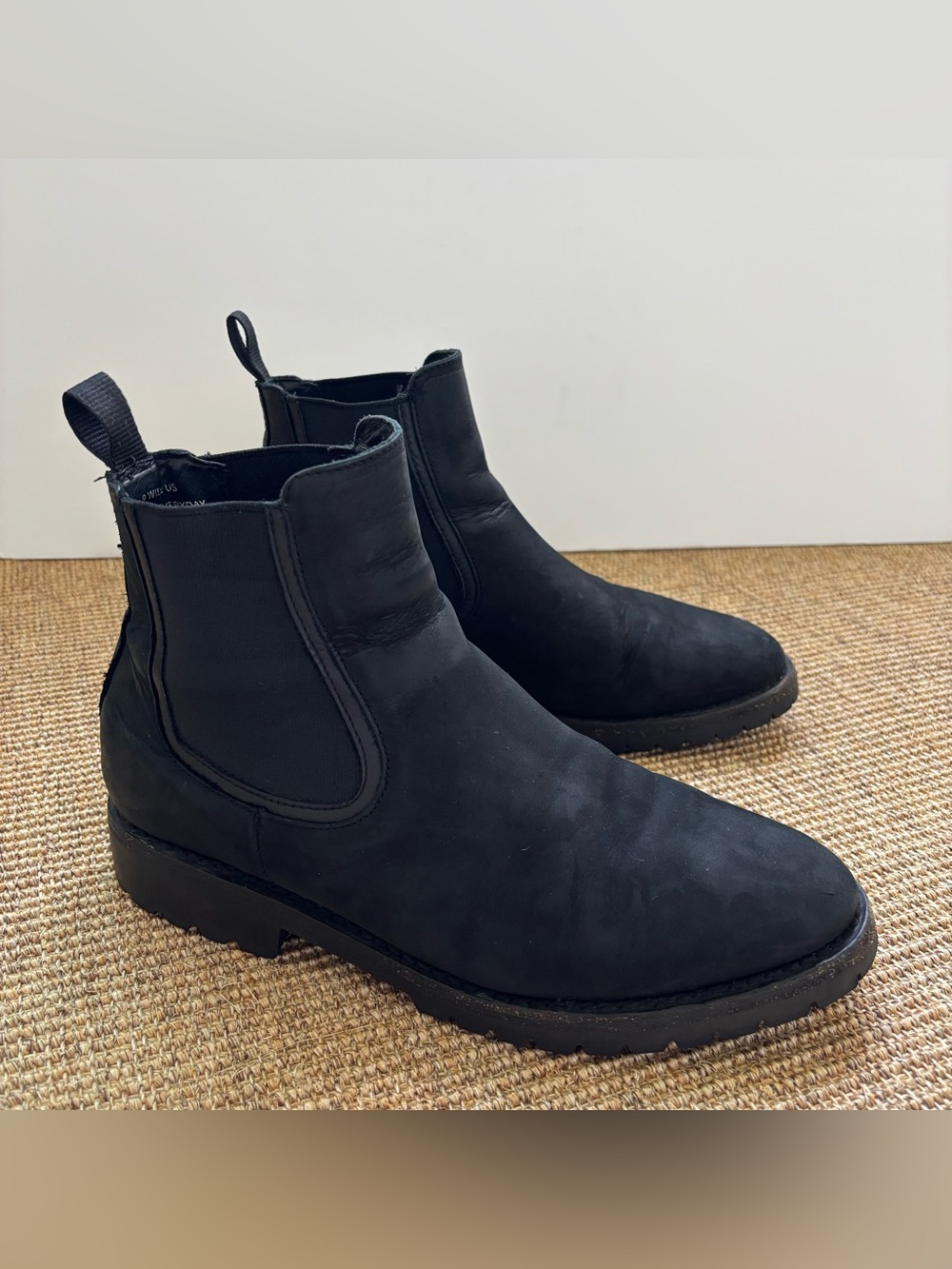 Thursday Boot Co. Legend Chelsea Boots Black Matte Leather Lug Sole Size 9 Wide